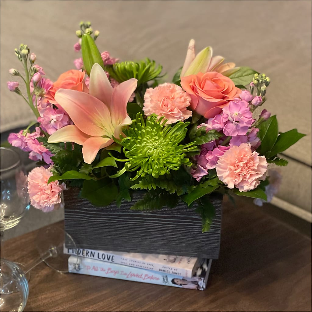 Beautiful Spirit Basket – TED & DEBBIE'S FLOWER & GARDEN CENTER, Tulsa OK