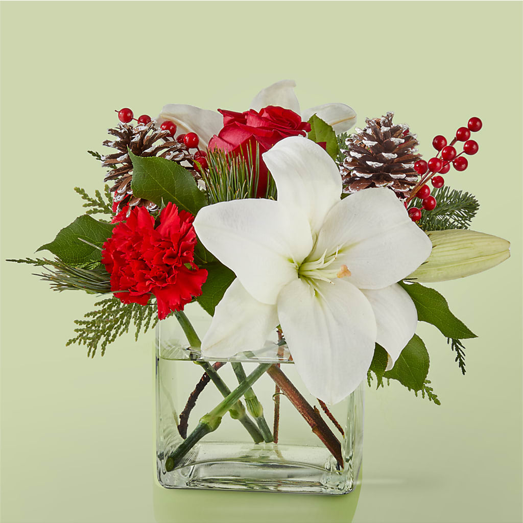 Glistening Icicles Bouquet – TED & DEBBIE'S FLOWER & GARDEN CENTER, Tulsa OK