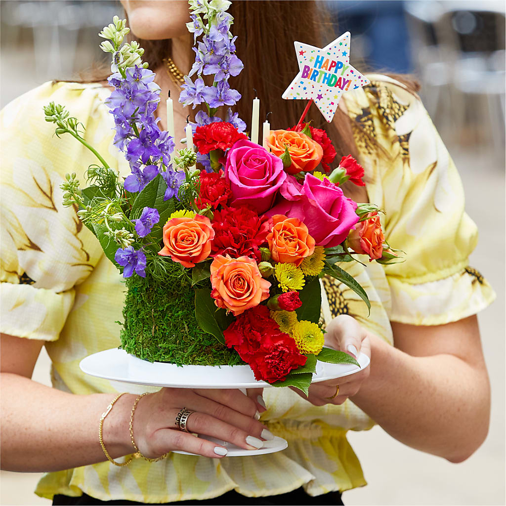 Best Year Yet Floral Cake – TED & DEBBIE'S FLOWER & GARDEN CENTER, Tulsa OK