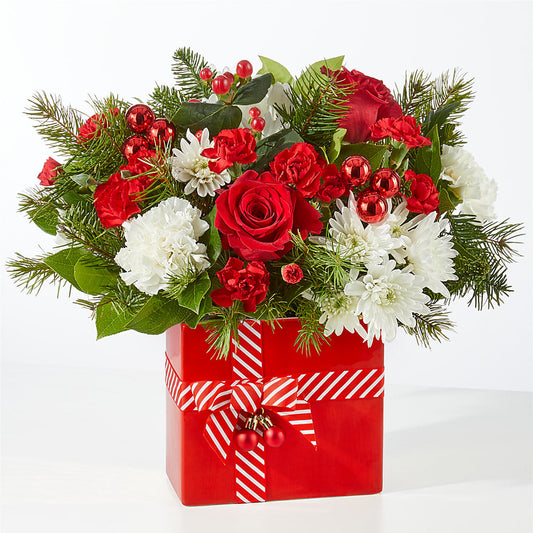 Presents Under the Tree Bouquet – TED & DEBBIE'S FLOWER & GARDEN CENTER, Tulsa OK