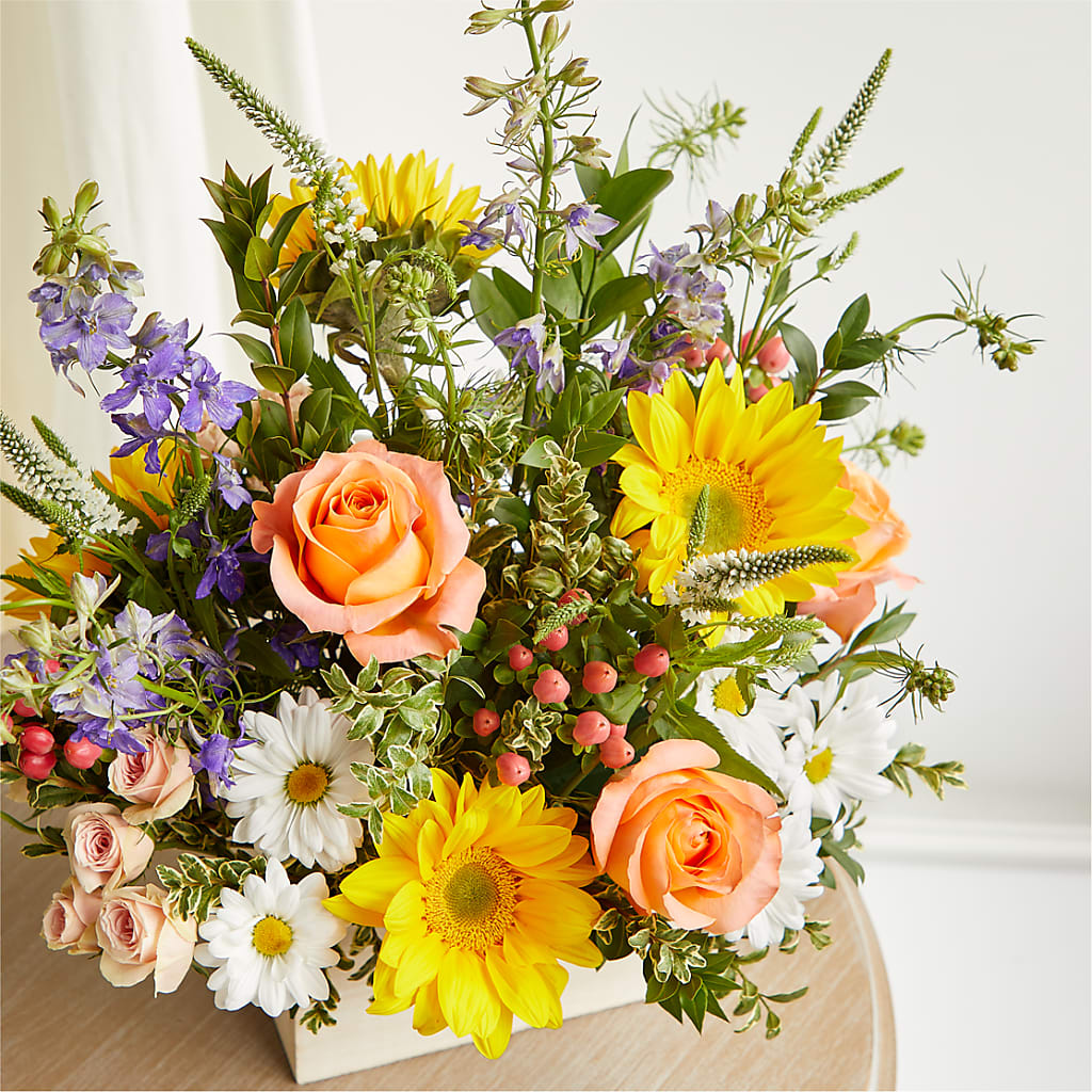 The Good Life Bouquet – TED & DEBBIE'S FLOWER & GARDEN CENTER, Tulsa OK