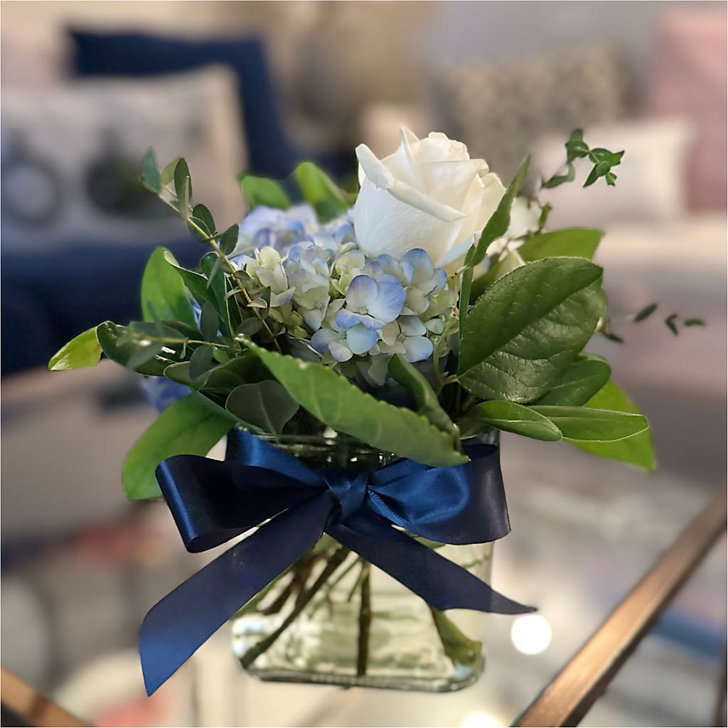 Sky Blue Delight Bouquet – TED & DEBBIE'S FLOWER & GARDEN CENTER, Tulsa OK
