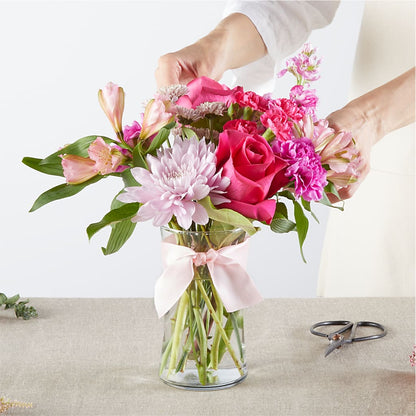 Pink Ribbon - A Florist Original – TED & DEBBIE'S FLOWER & GARDEN CENTER, Tulsa OK