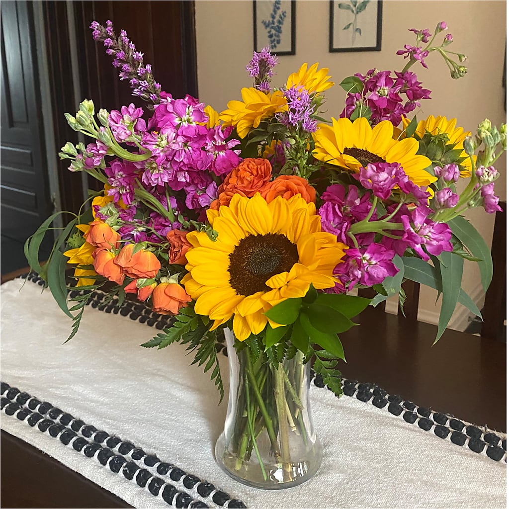 Rays of Life Bouquet – TED & DEBBIE'S FLOWER & GARDEN CENTER, Tulsa OK
