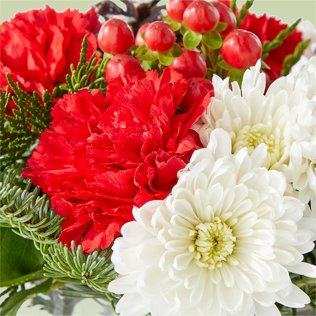 Snow Angel Bouquet – TED & DEBBIE'S FLOWER & GARDEN CENTER, Tulsa OK