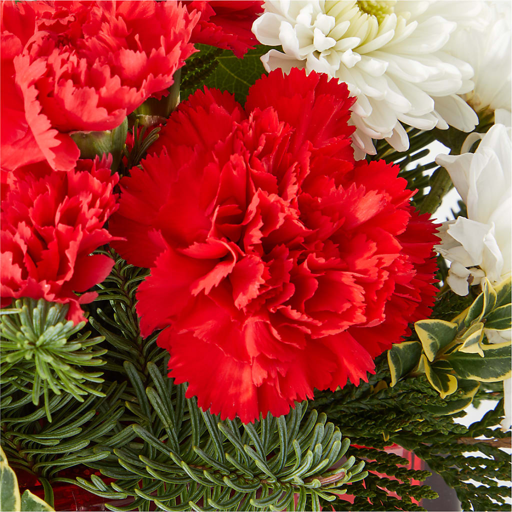 Christmas Market Bouquet – TED & DEBBIE'S FLOWER & GARDEN CENTER, Tulsa OK