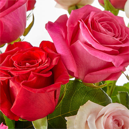 Charming Rose Bouquet – TED & DEBBIE'S FLOWER & GARDEN CENTER, Tulsa OK