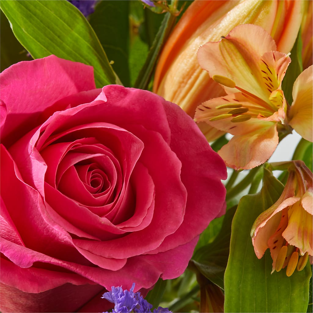 Joyful Bouquet – TED & DEBBIE'S FLOWER & GARDEN CENTER, Tulsa OK