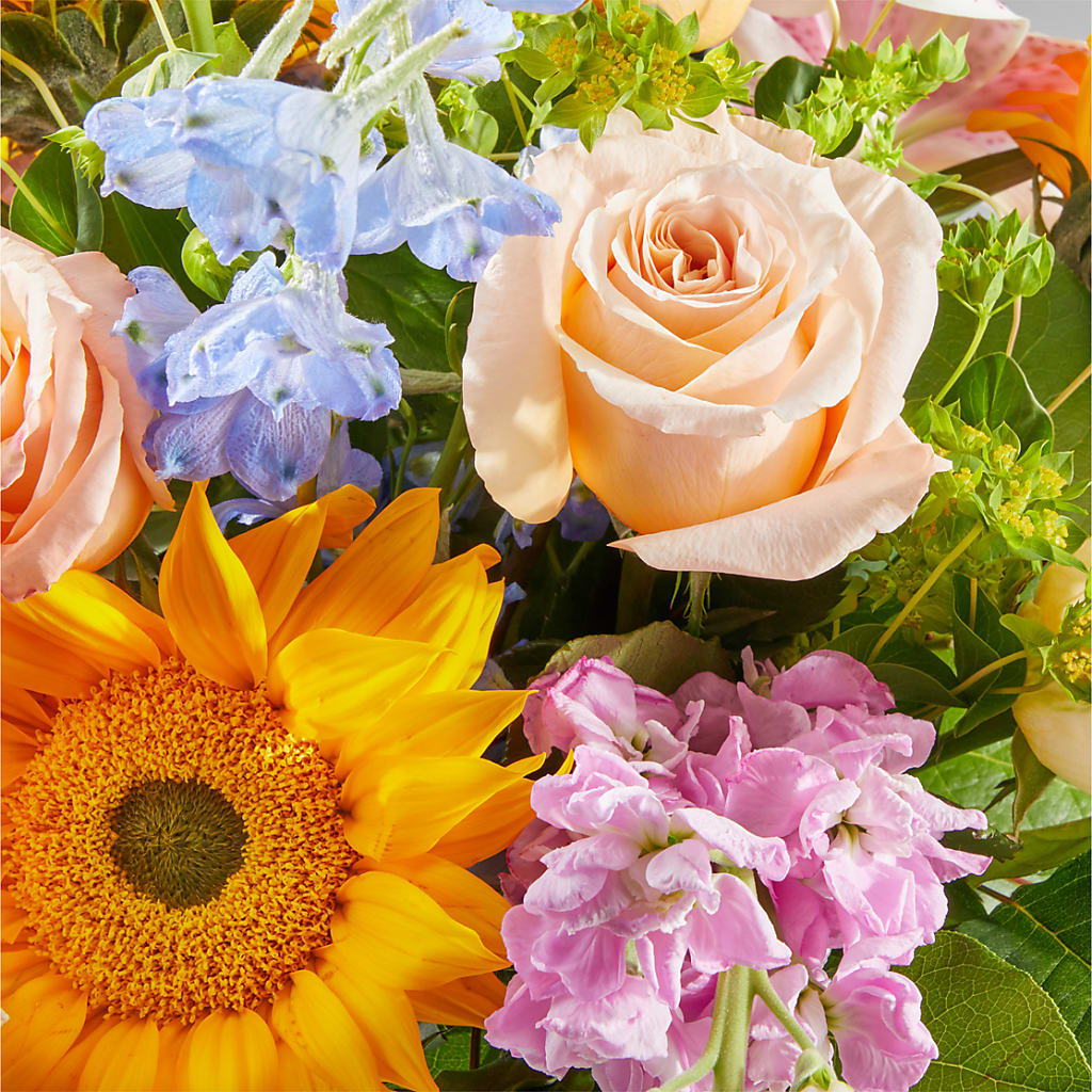 Dreamy Meadows Bouquet – TED & DEBBIE'S FLOWER & GARDEN CENTER, Tulsa OK