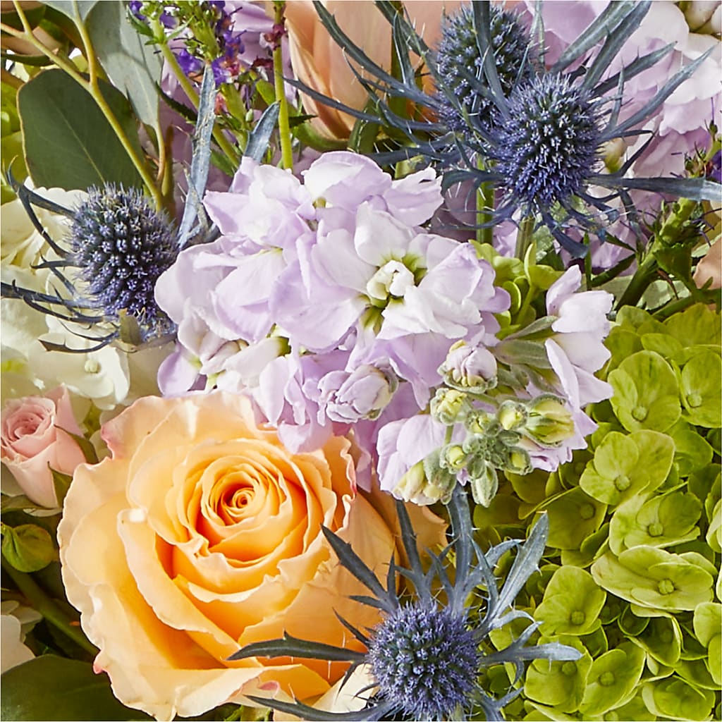 Porch Swing Bouquet – TED & DEBBIE'S FLOWER & GARDEN CENTER, Tulsa OK
