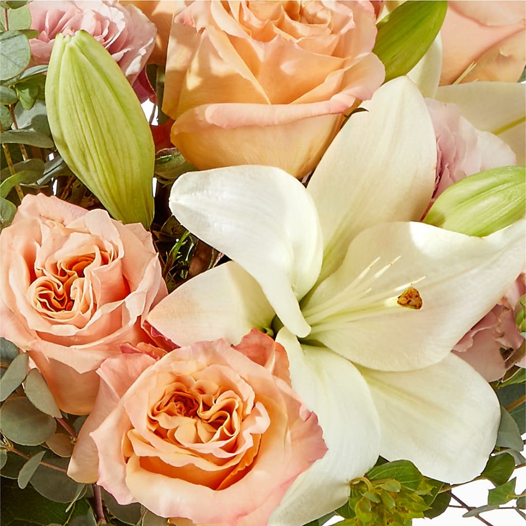 Grapefruit Splash Bouquet – TED & DEBBIE'S FLOWER & GARDEN CENTER, Tulsa OK