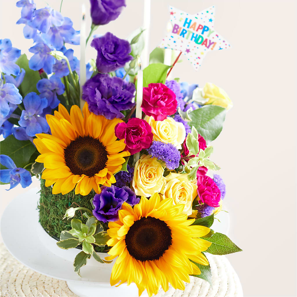 Star of the Day Floral Cake – TED & DEBBIE'S FLOWER & GARDEN CENTER, Tulsa OK